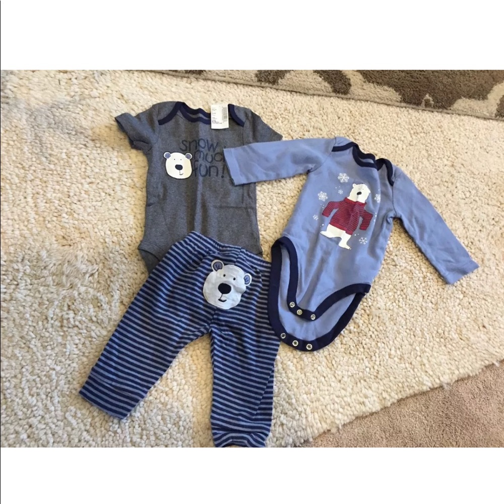 The Children’s Place 6-9 mos set bundle outfit boy